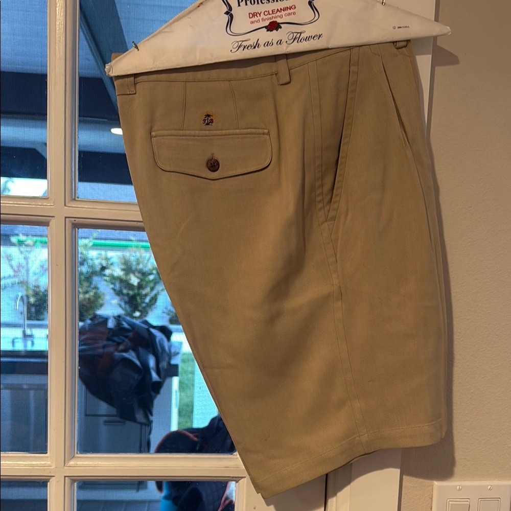 Tommy Bahama Silk Men's Tan Shorts